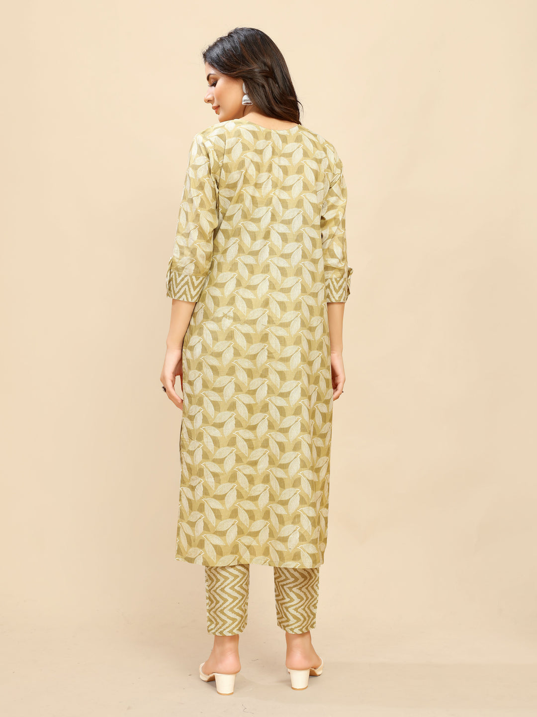 Elegant Cotton Outfit | Beautiful Kurti Set with Designer Prints