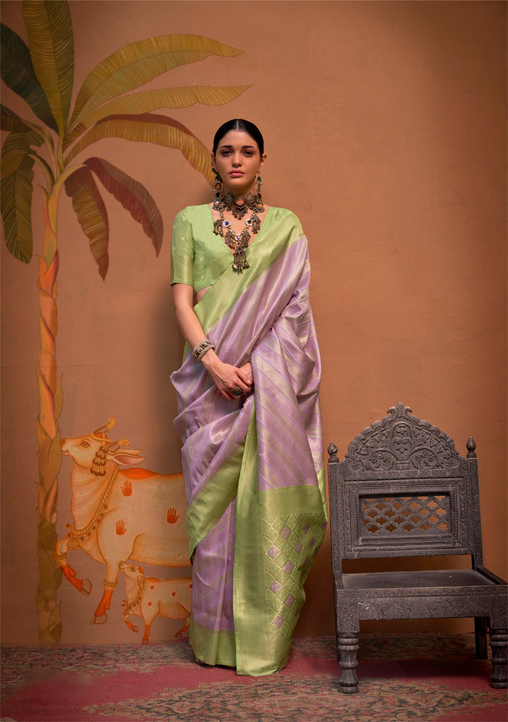 Linen Saree with Banarasi Silk | Handloom Weaving for Special Events