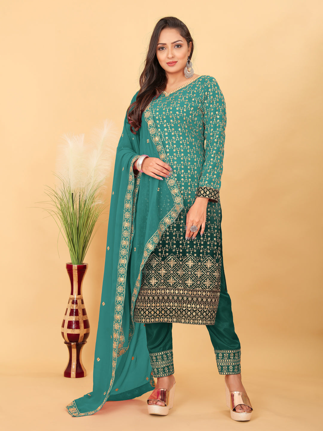 Elegant Faux Georgette Salwar Kameez | Perfect for Festive Occasions & Casual Wear