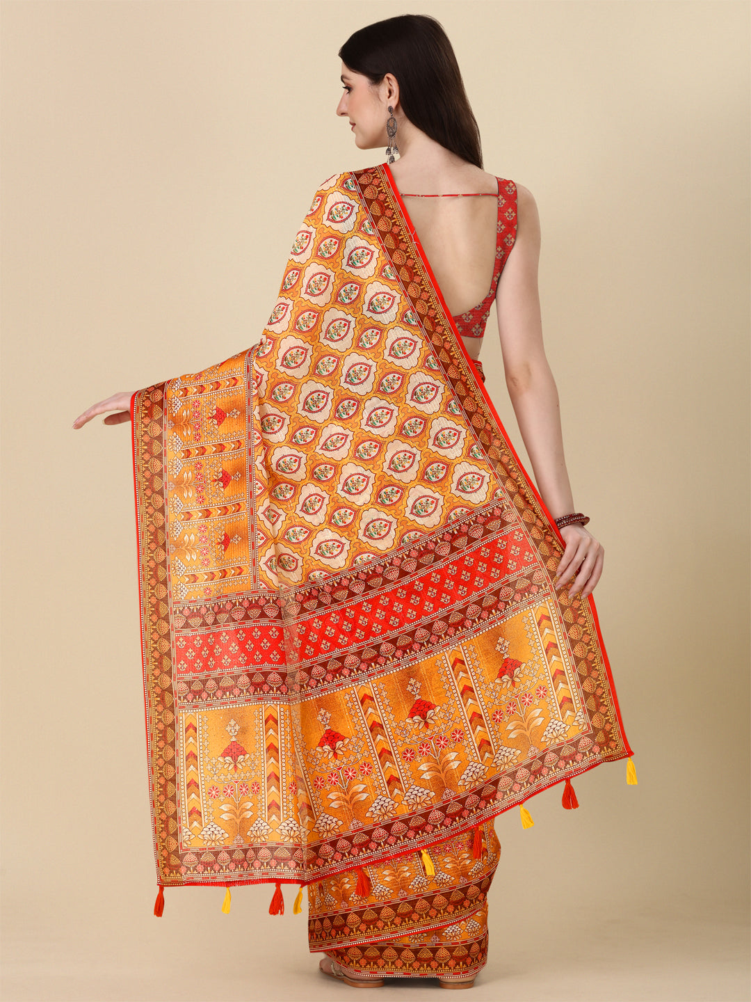 Designer Linen Saree with Digital Motif Print & Crochet Lining | Festive Wear