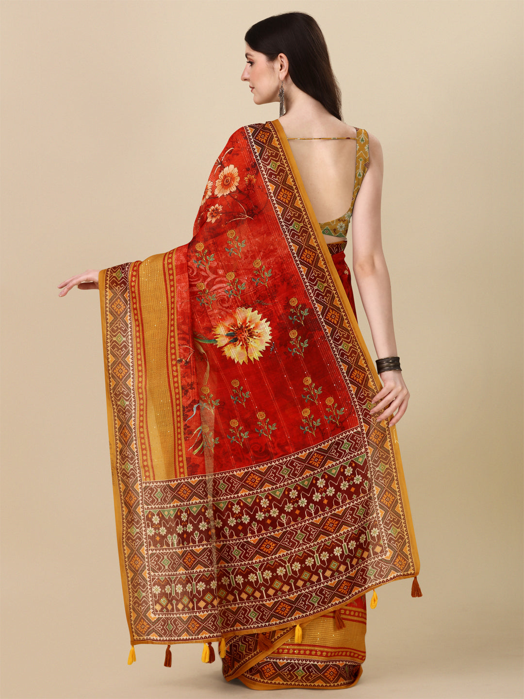 Designer Linen Saree with Digital Motif Print | Crochet & Tussle Work for Events