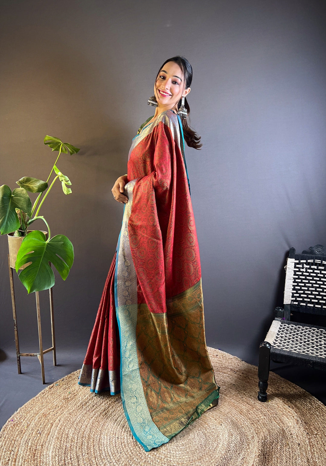 Elegant Zari-Weaved Silk Saree | Perfect for Weddings & Festive Events