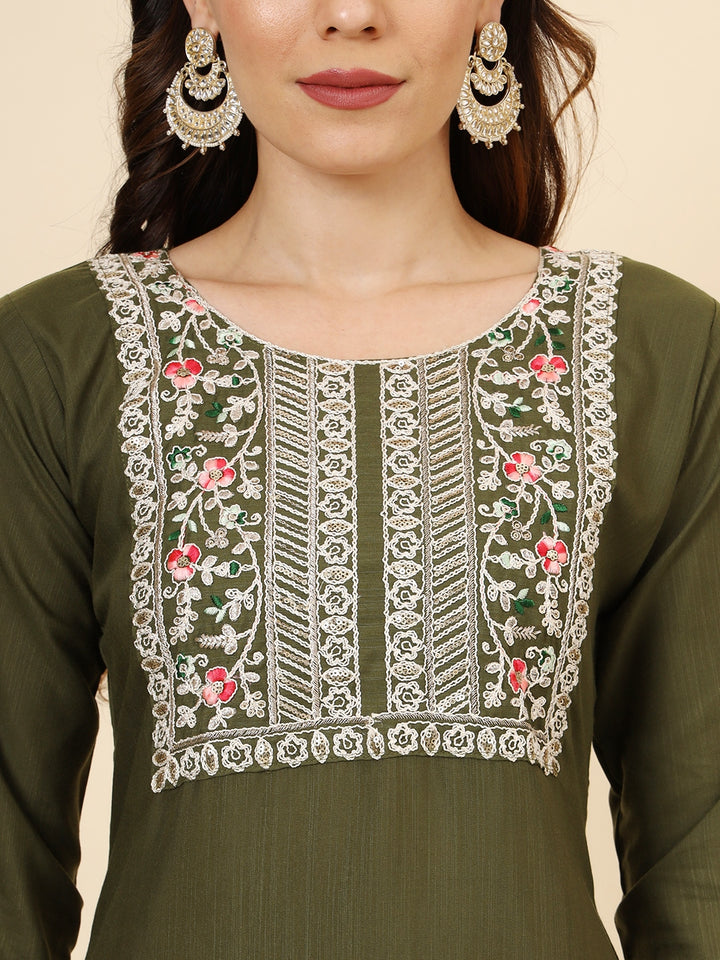 Graceful Cotton Salwar Kameez with Embroidery | Elegant Ethnic Wear for Women