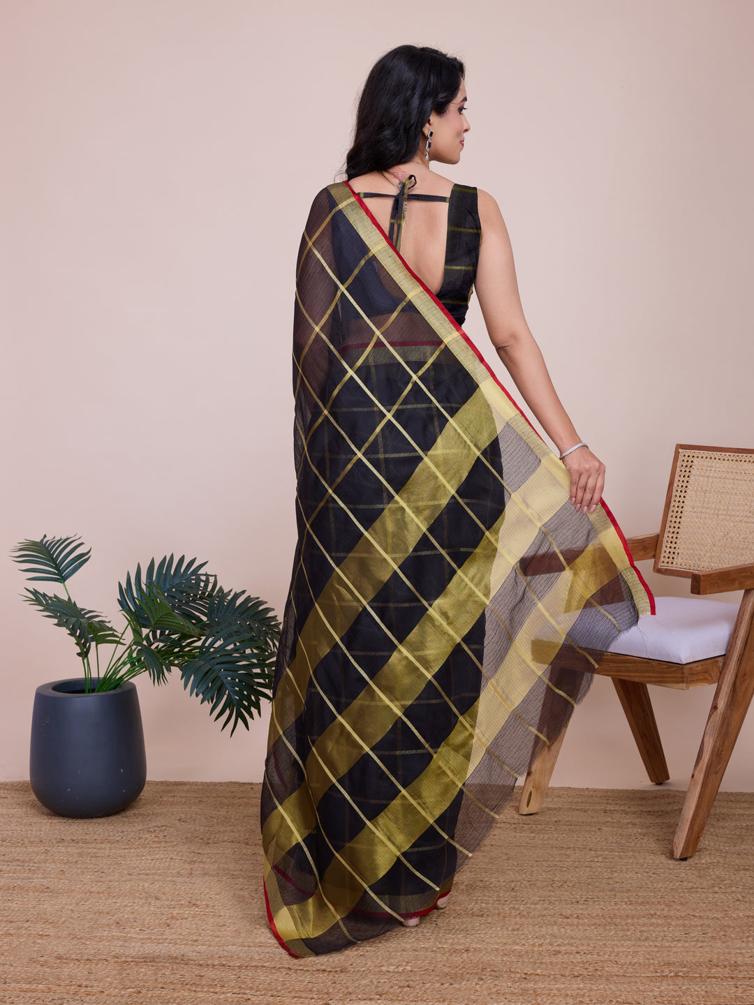 Stylish Kota Doriya Checked Saree with Blouse | Ideal Pick for Weddings and Parties