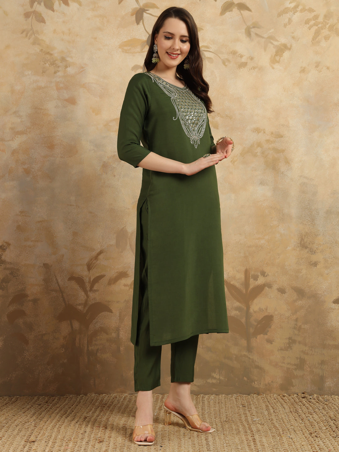 Elegant Chanderi Salwar Kameez with Intricate Embroidery | Perfect for Festive Celebrations and Traditional Occasions