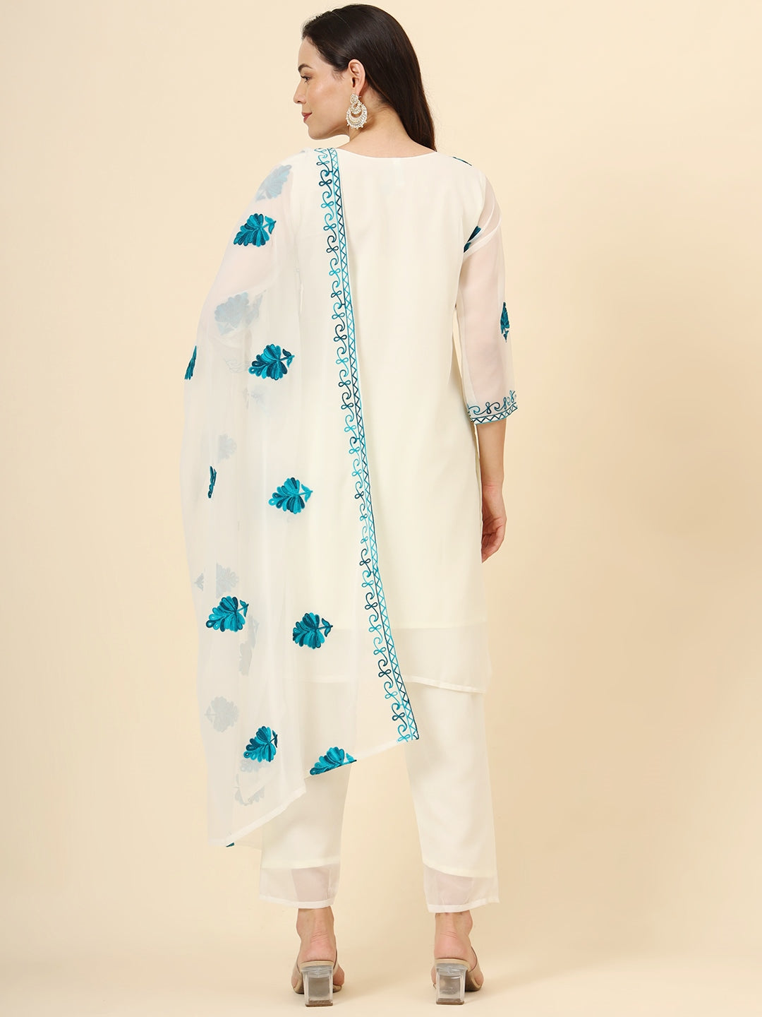 Elegant Chikankari work Georgette Salwar Kameez | Graceful Ethnic Wear