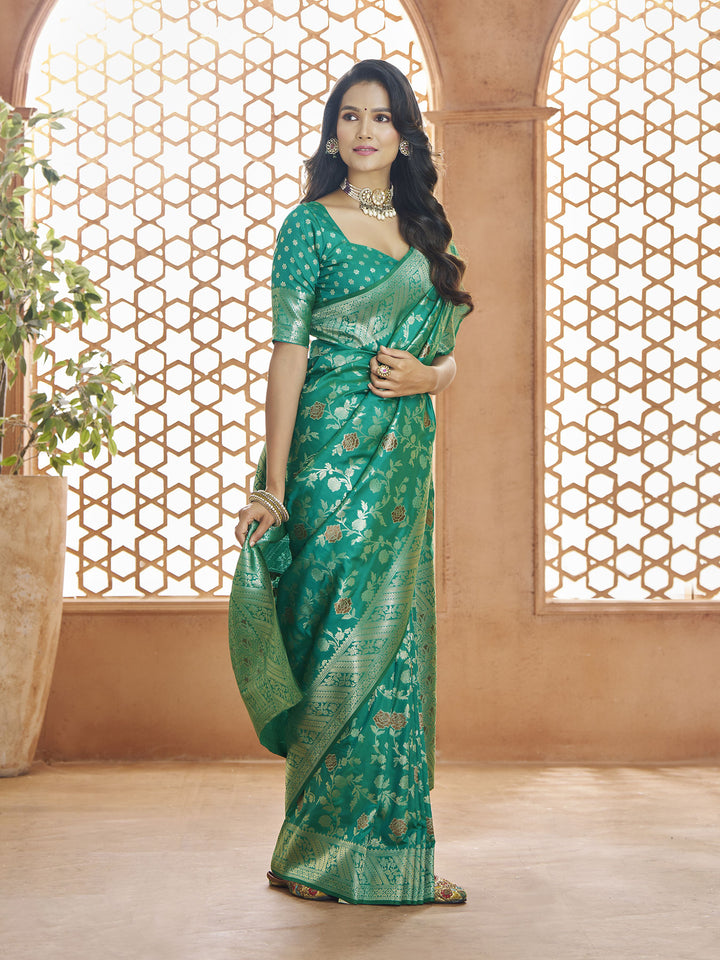 Stunning Rama Banarasi Silk Saree with Rama Blouse | A Stylish and Sophisticated Choice