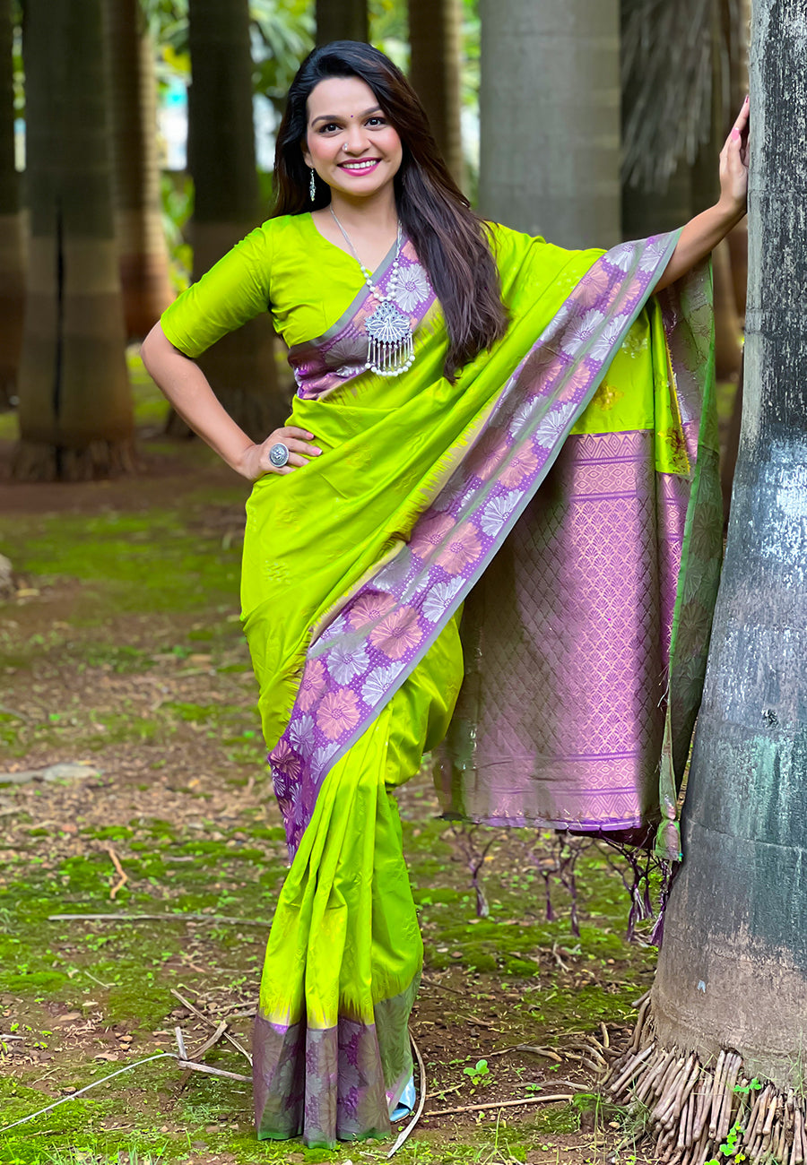 Designer Soft Silk  Saree | Beautified with Weaving Dual Jari Designer Work