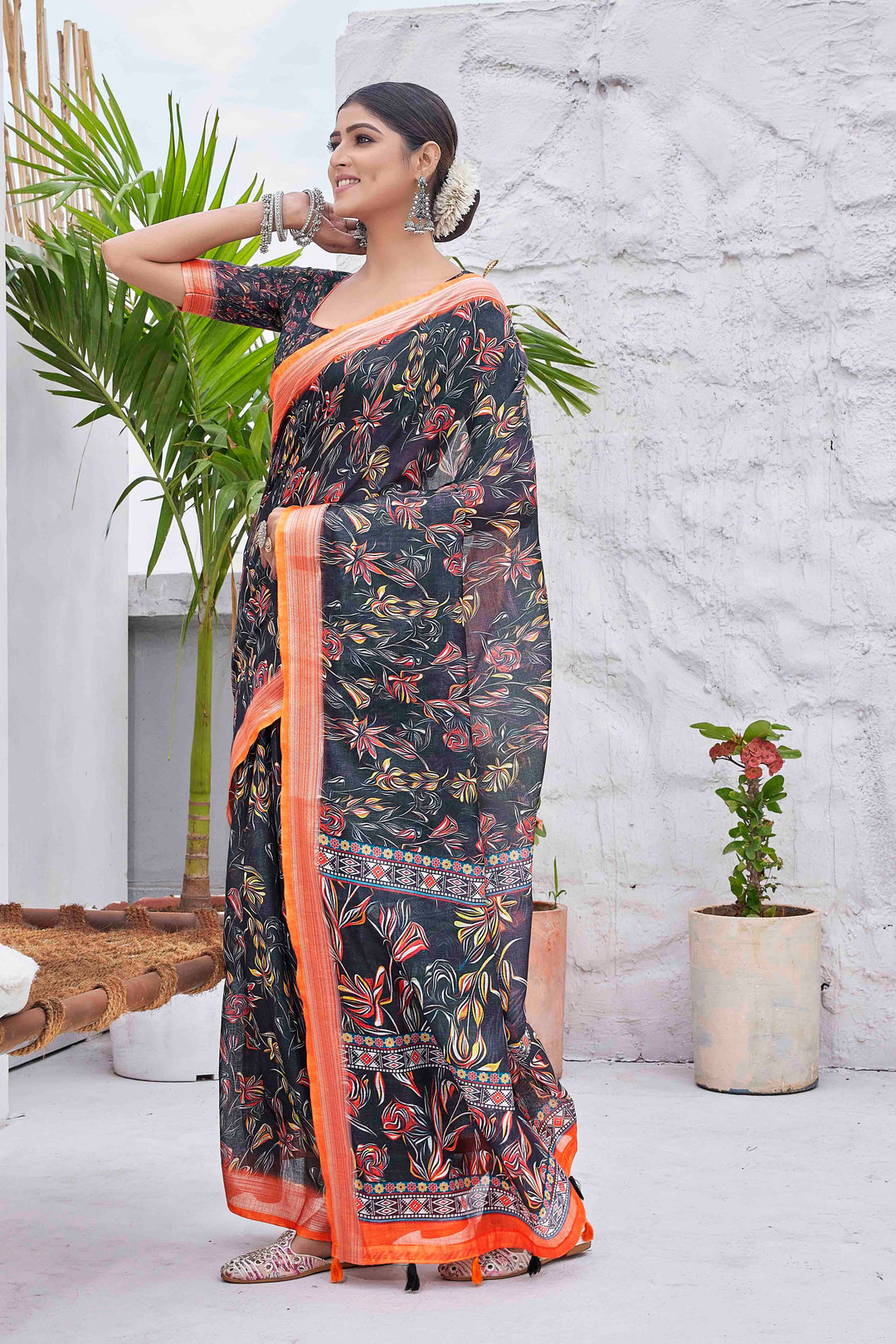 Linen-Blend Digital Printed Saree | Silk Top & Bottom | Perfect for Weddings