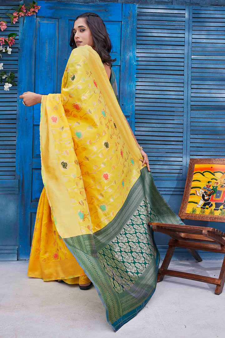 Elegant Silk-Blend Jacquard Saree | Designer Wear for Special Events