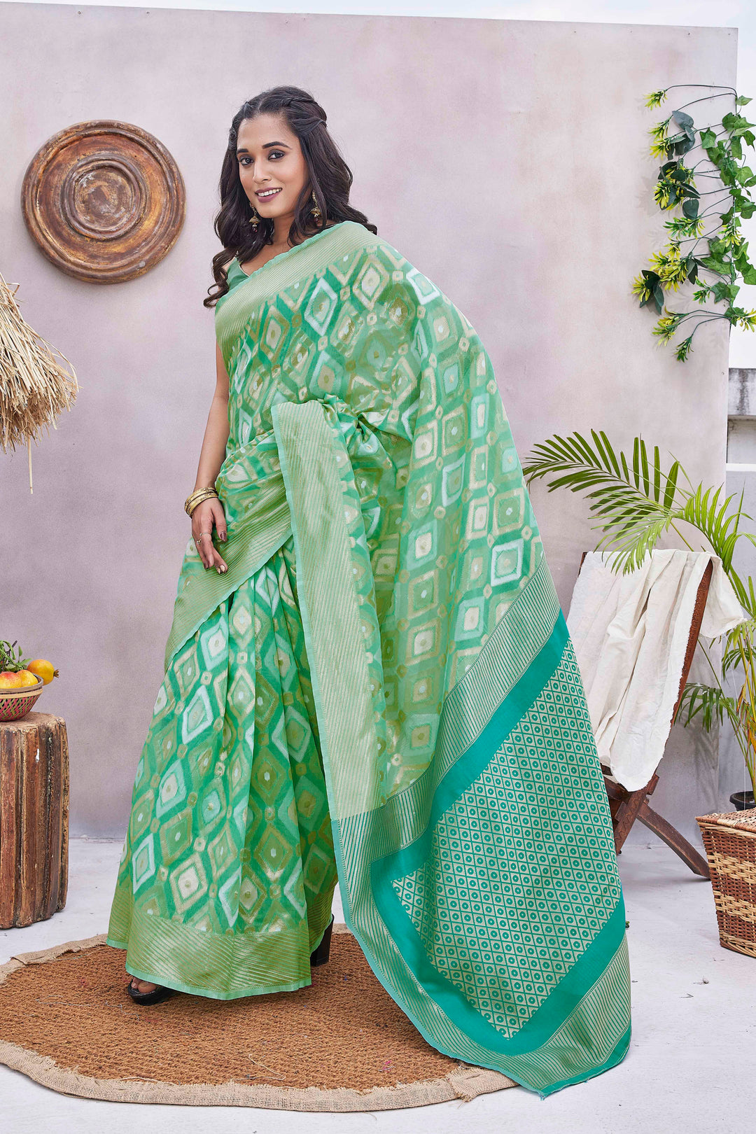 Elegant Silk-Blend Saree | Designer Woven Jacquard | Perfect for Weddings