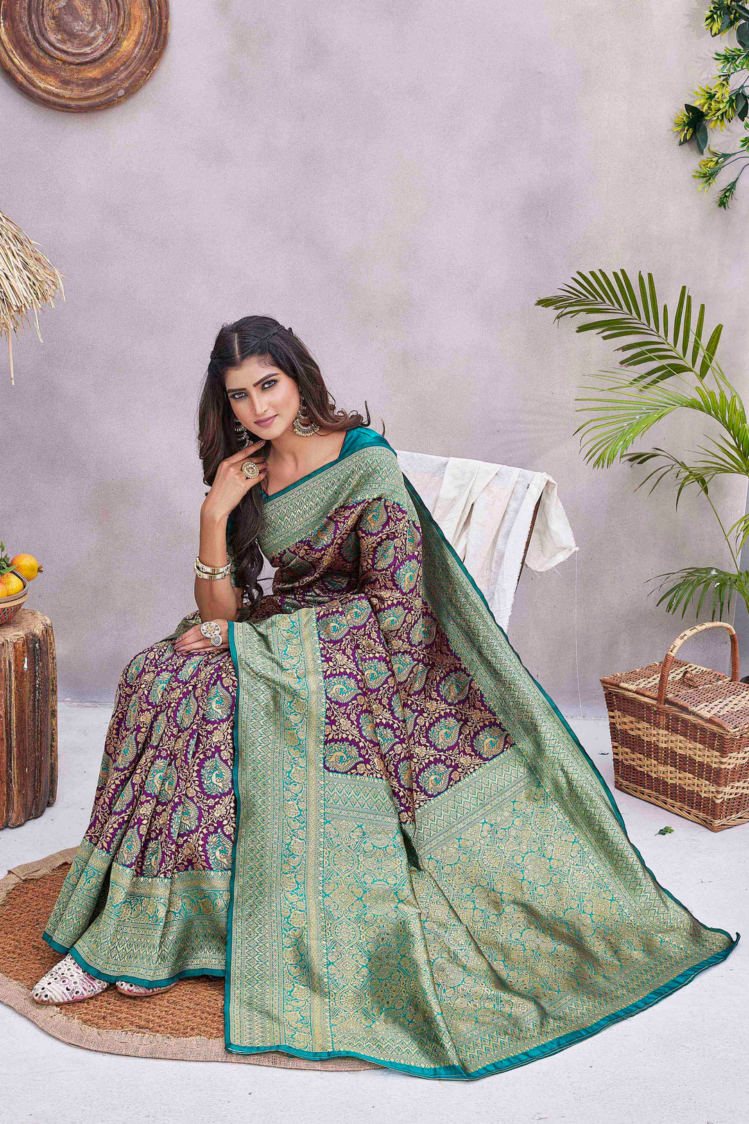 Elegant Silk-Blend Woven Jacquard Saree | Perfect for Weddings & Festive Events