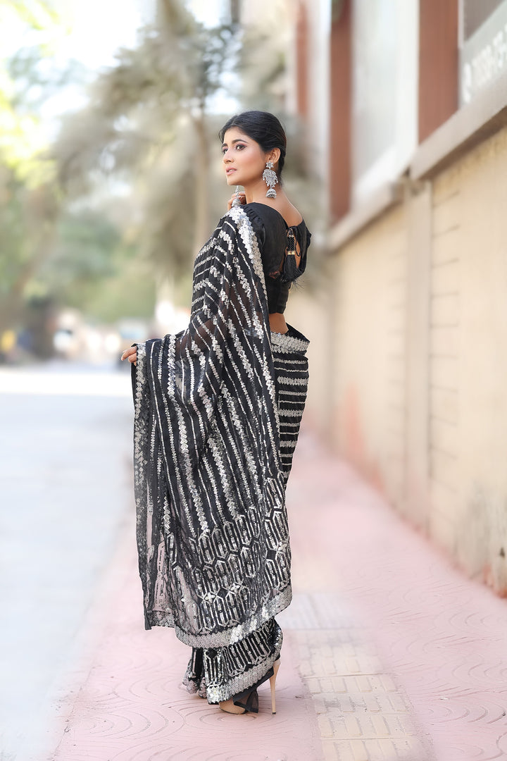 Georgette Saree with Sequins Embroidery | Chic Mono-Banglori Blouse for Weddings