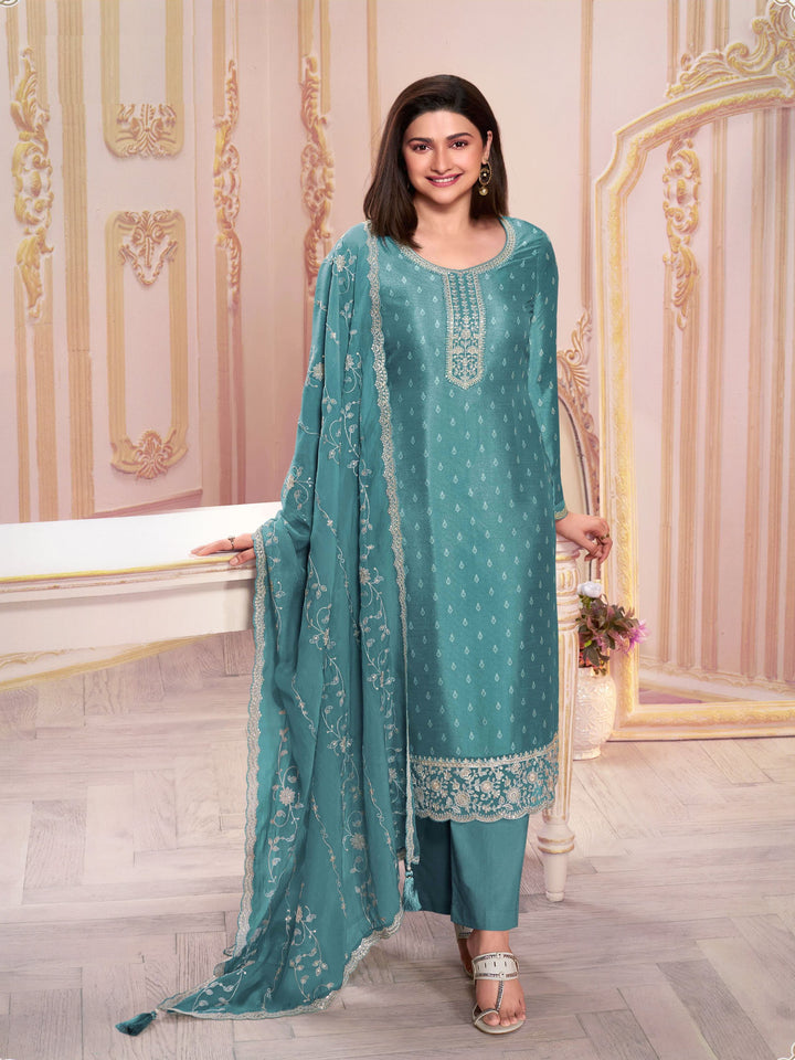 Charming Silk Georgette Salwar Kameez with Delicate Embroidery | Perfect for Elegant Occasions