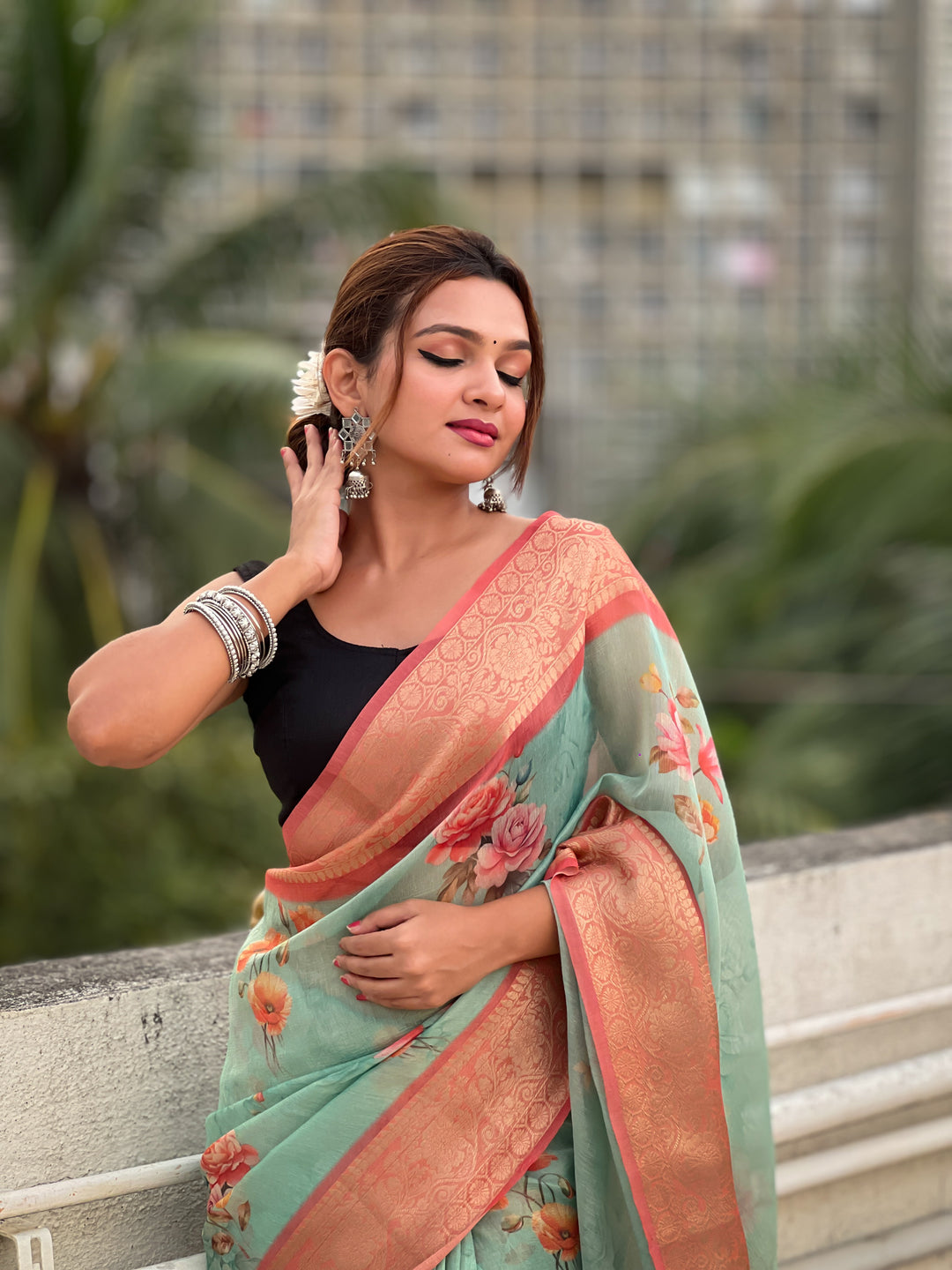 Designer Floral-Printed Tissue-Crush Saree | Special Event & Wedding Ready