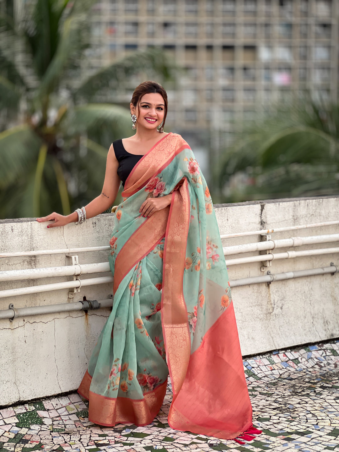 Designer Floral-Printed Tissue-Crush Saree | Special Event & Wedding Ready