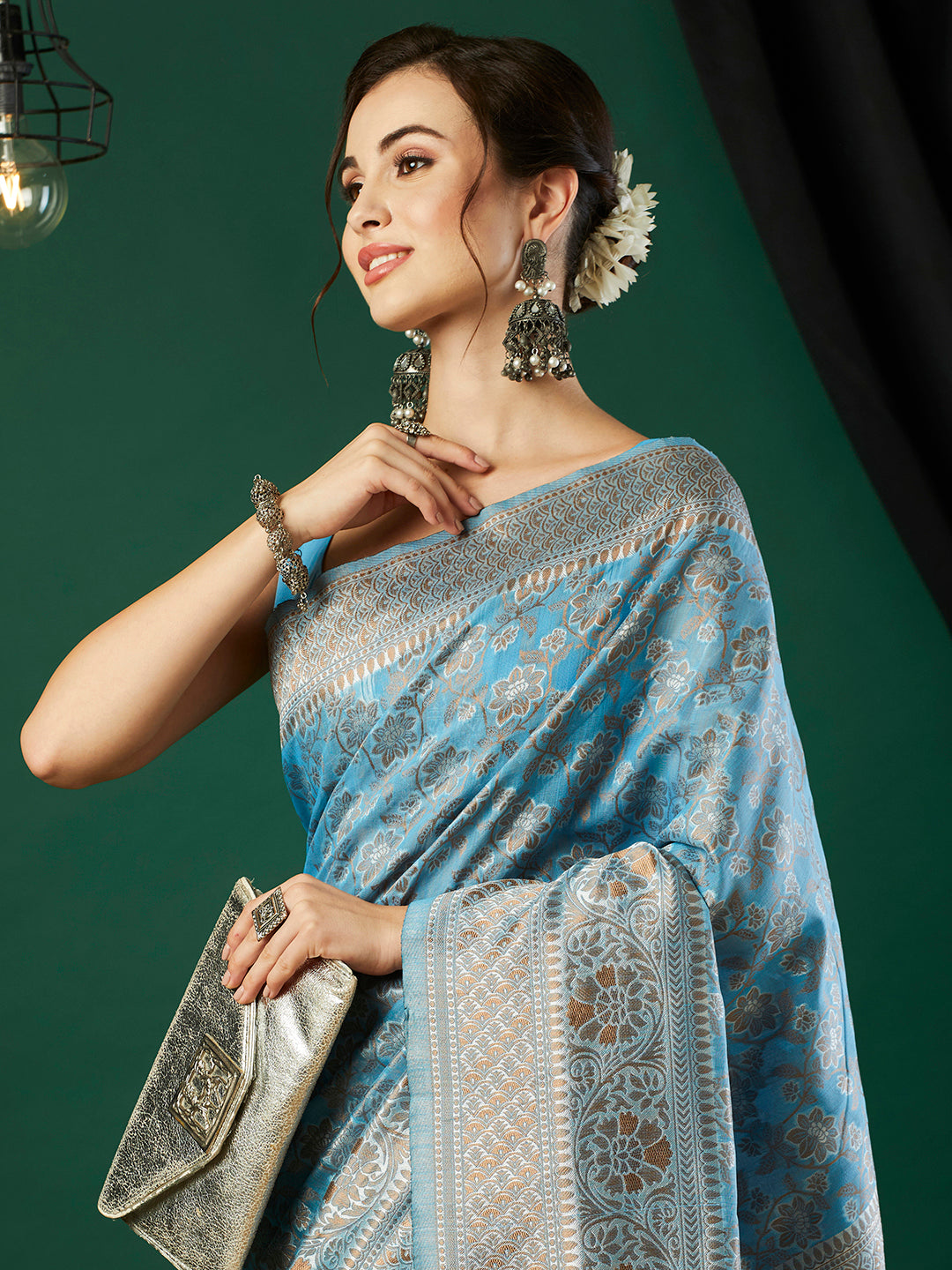 Linen Saree with Woven Jacquard Design | Perfect for Weddings and Festive Events