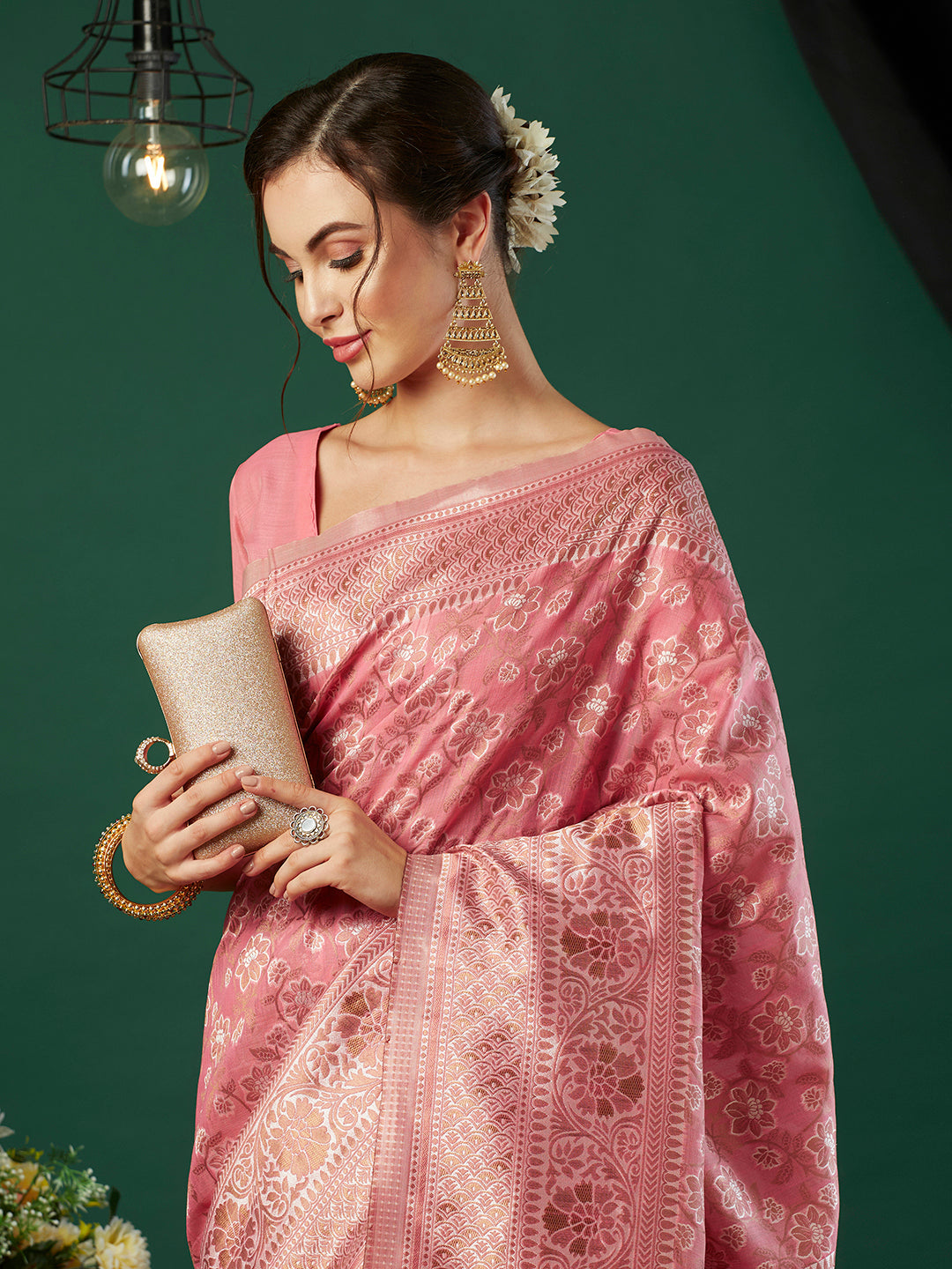 Linen Saree with Woven Jacquard Design | Perfect for Weddings and Festive Events