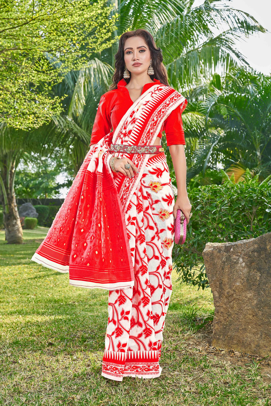 Elegant Silk-Cotton Saree with Woven Thread Design | Perfect for Weddings & Festivities