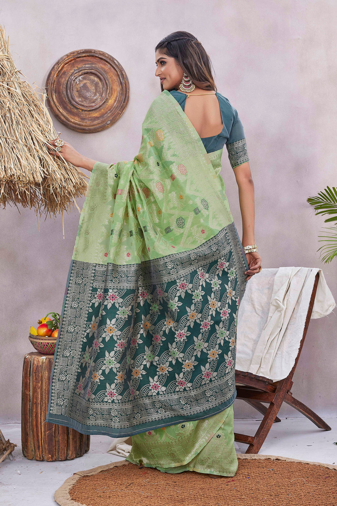 Elegant Silk-Blend Jacquard Saree | Designer for Weddings & Special Events