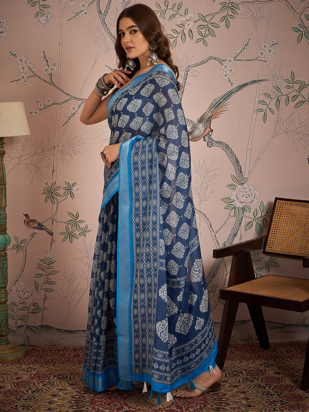 Designer Linen-Blend Saree | Digital Printed for Weddings & Special Events