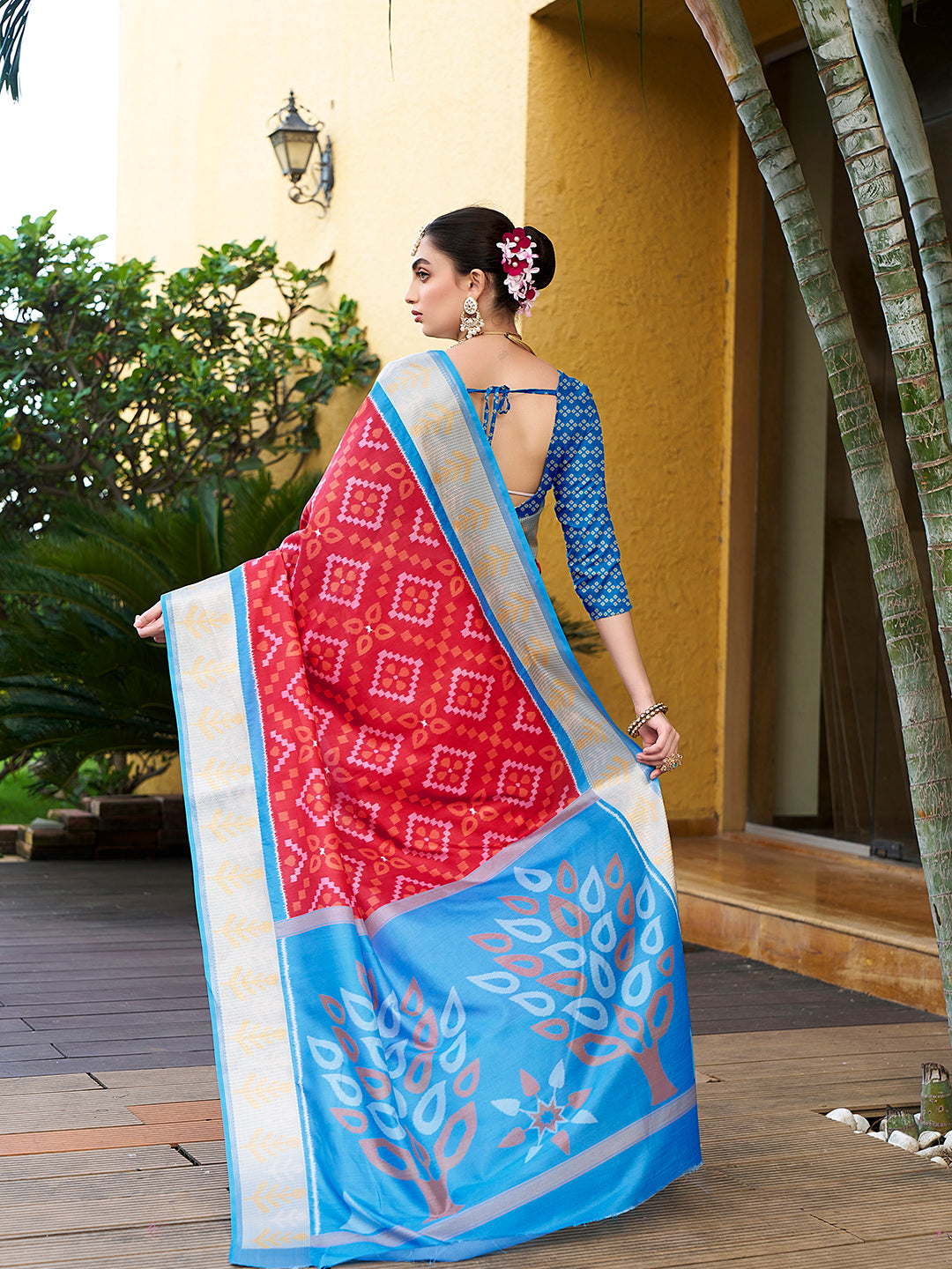 Designer Crepe Saree with Digital Print | Perfect for Weddings & Festive Occasions