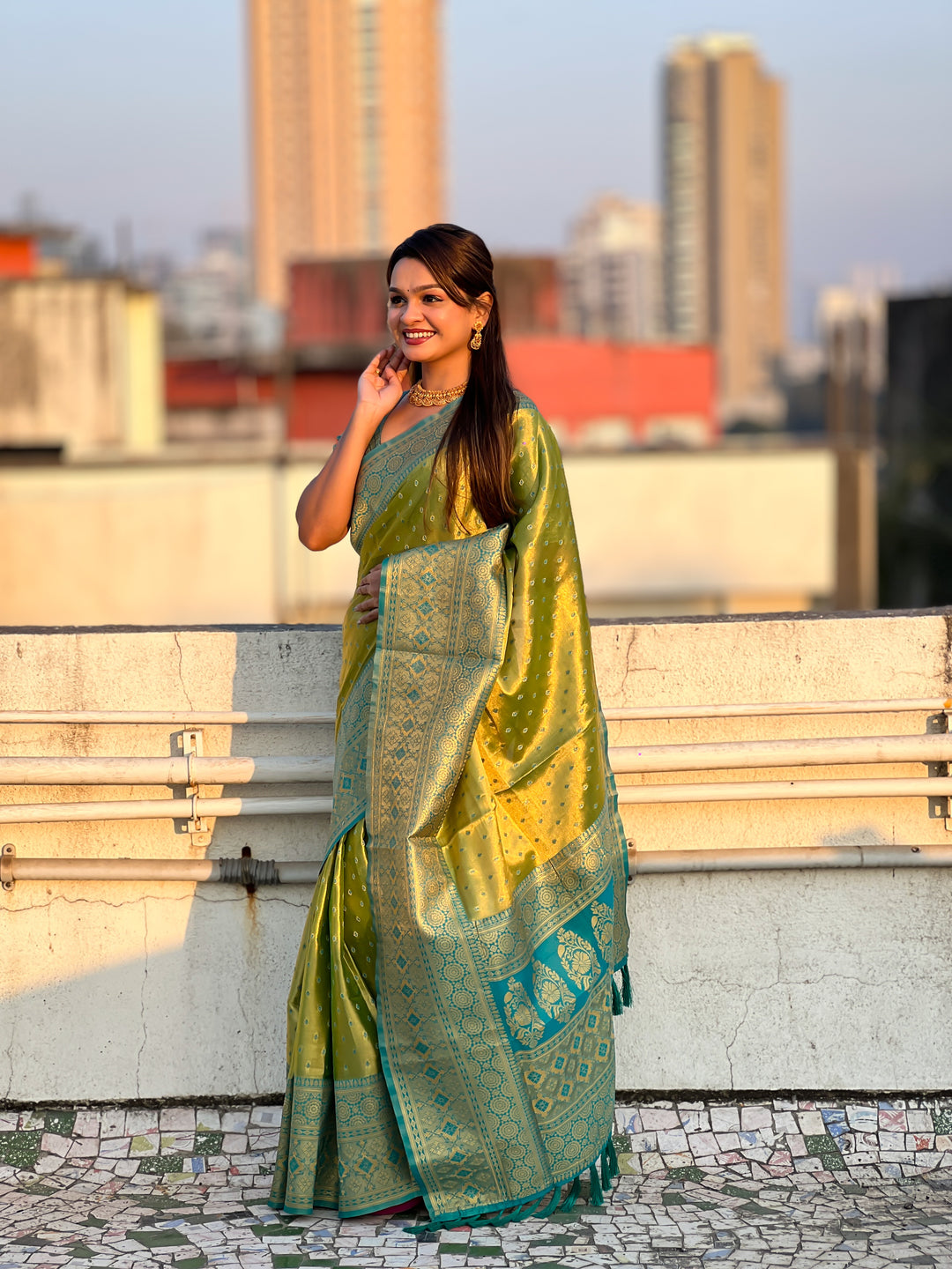 Designer Tissue-Silk Saree with Jari Weaving | Perfect for Weddings & Festive Events