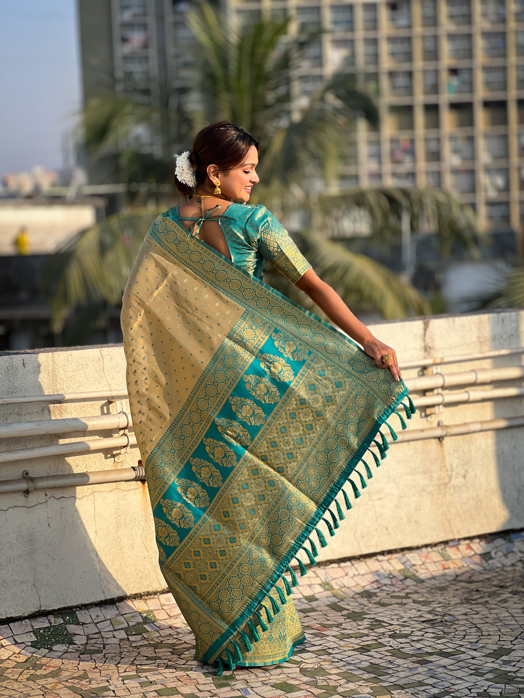 Designer Tissue-Silk Saree with Jari Weaving | Perfect for Weddings & Festive Events