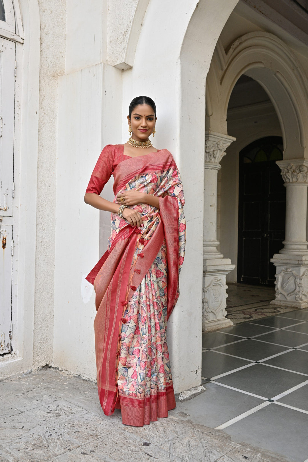 USA-inspired Tussar saree with zari-woven border and floral prints