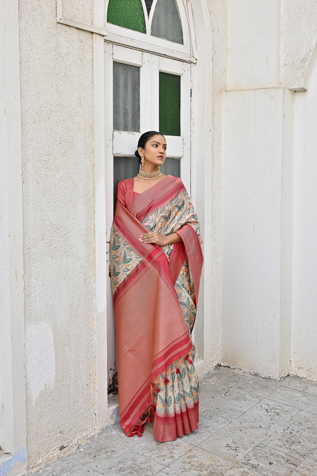 Floral print Tussar silk saree with traditional tassels for American occasions