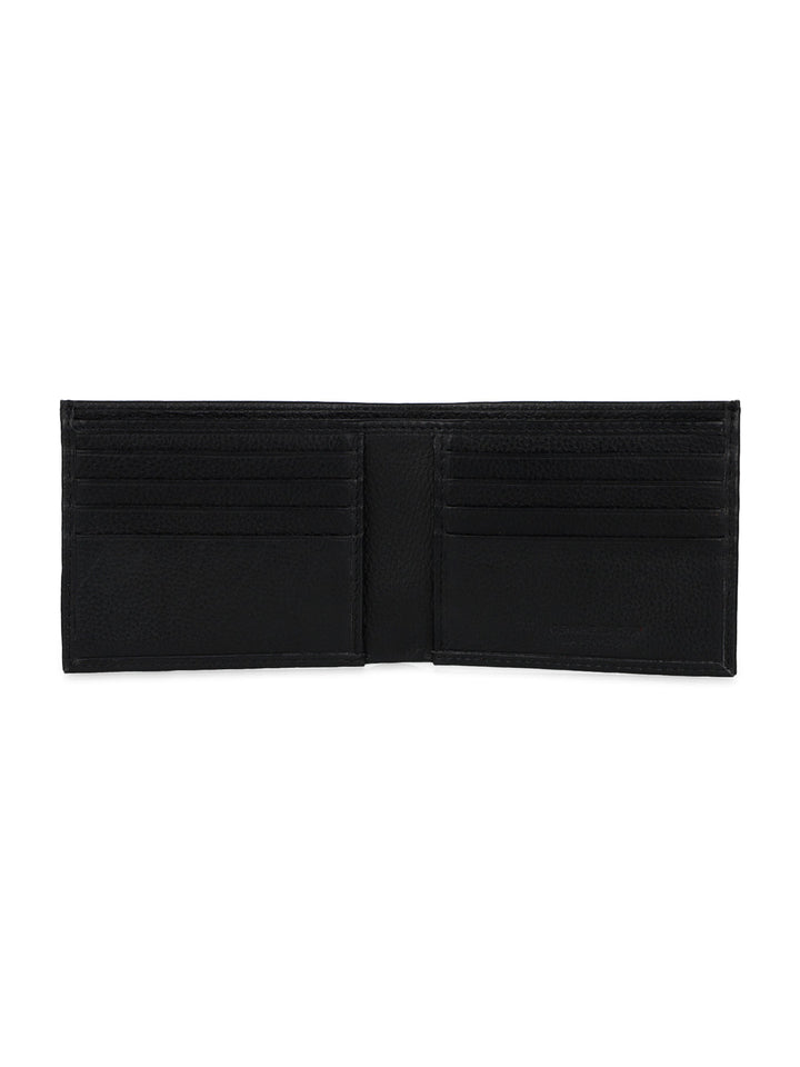 Black bi-fold Wallet