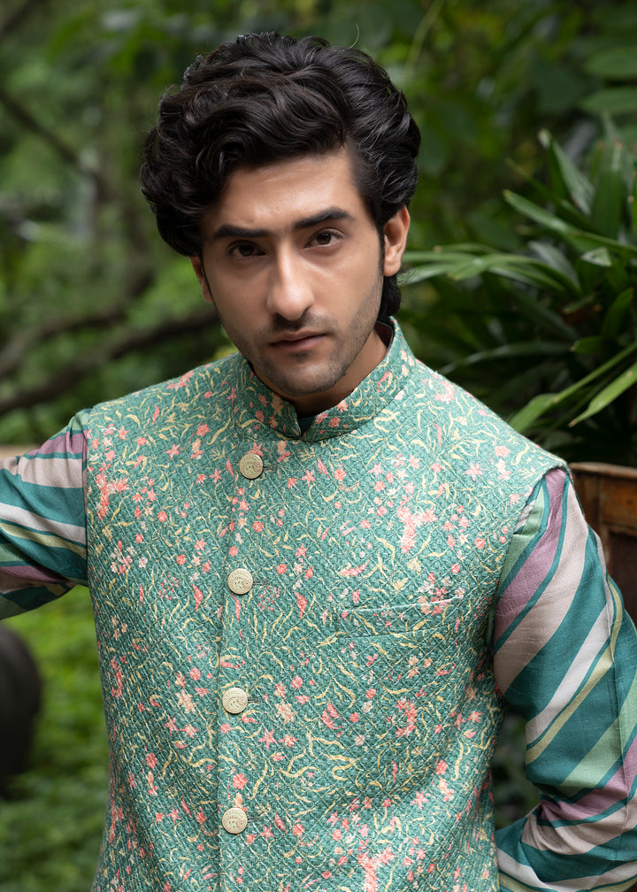 Experience vibrant threadwork with this Forest Green Asymmetrical Koti Kurta Set, perfect for various occasions.