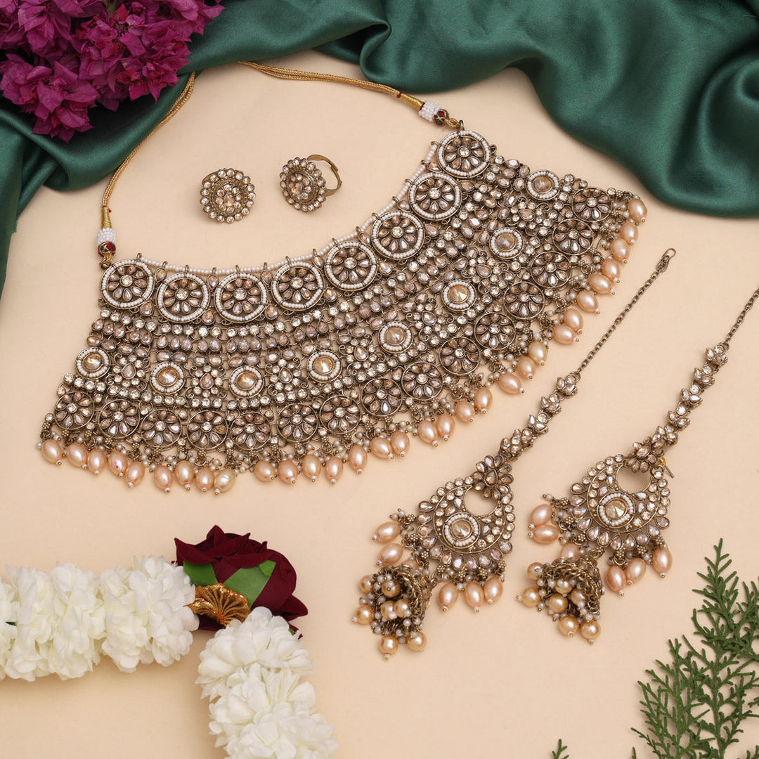 Kundan Bridal Jewelry Set | Luxurious Gold Dulhan Set