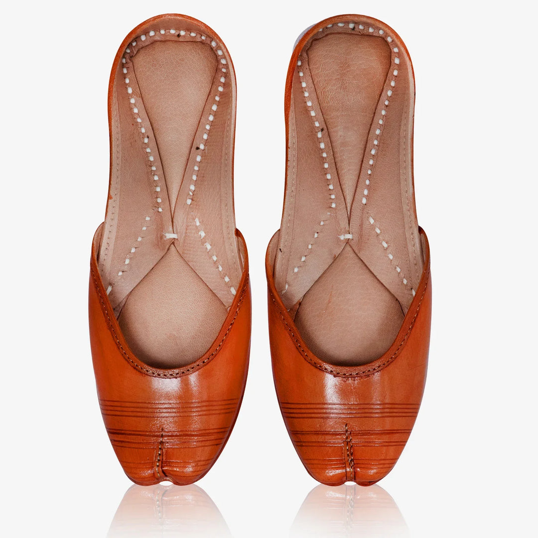 Classic Tan Leather Jutti for Men | Handcrafted Ethnic Shoes with Cushioning