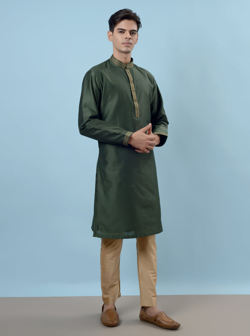 Experience luxury with our green kurta pajama, perfect for festive events in the USA.