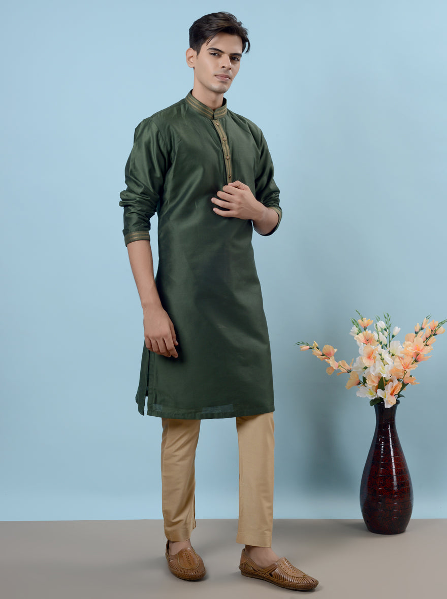 Stylish green kurta pajama, perfect for sangeet and reception events in the USA.