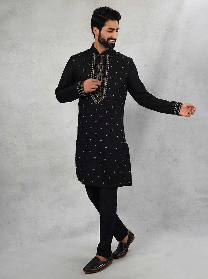 Make a statement with our black linen kurta set, ideal for enhancing your wardrobe for special occasions.