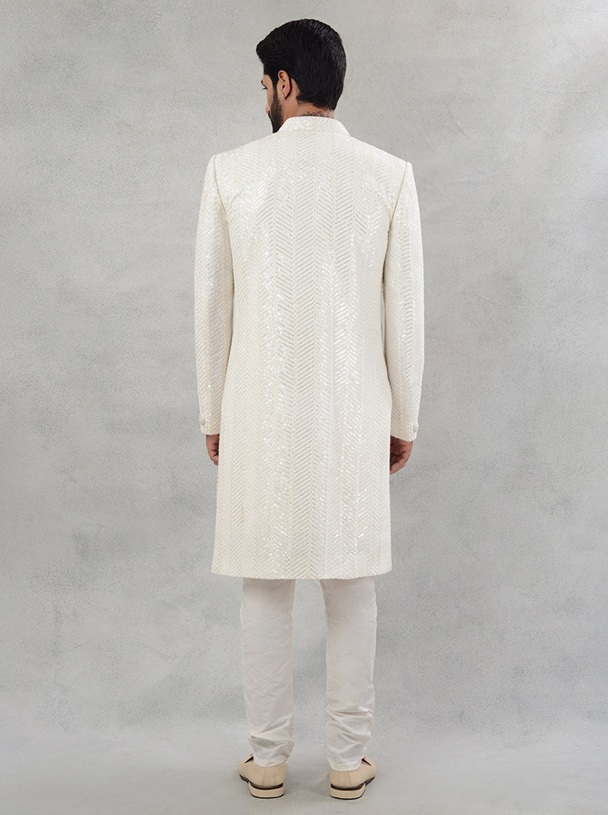 Discover elegance with this Off-White Indo Western, featuring delicate embroidery for a sophisticated look.