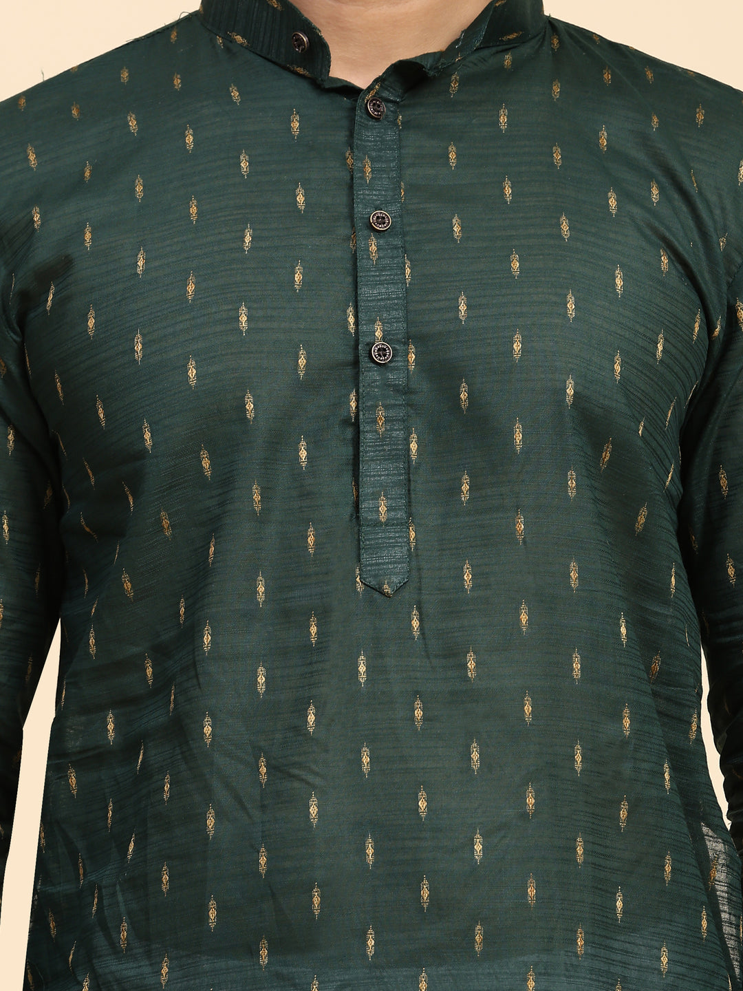 Festive dark green kurta pajama for men in pure cotton fabric.
