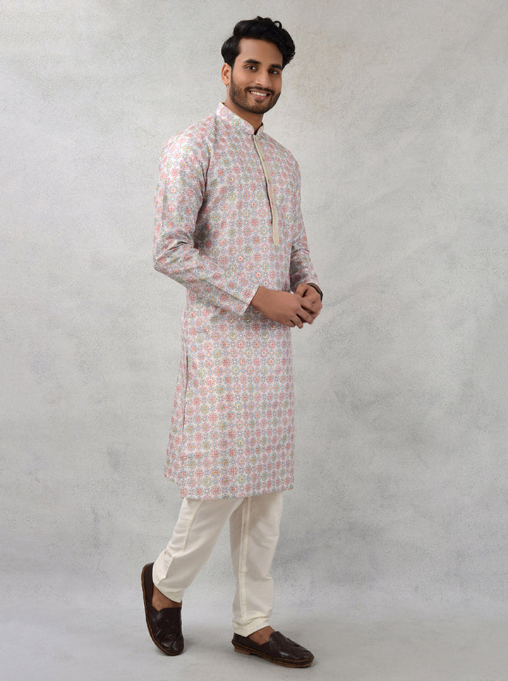 Stylish cream kurta pajama featuring exquisite craftsmanship, perfect for cultural events in the USA.