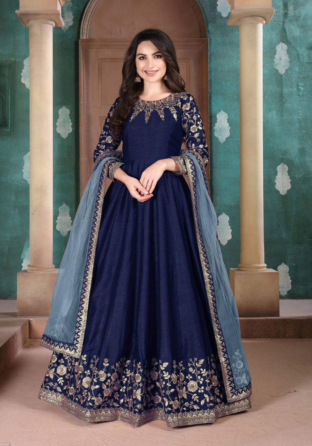 Chic navy blue salwar kameez showcasing exquisite craftsmanship, designed for modern women attending festive occasions in the USA.