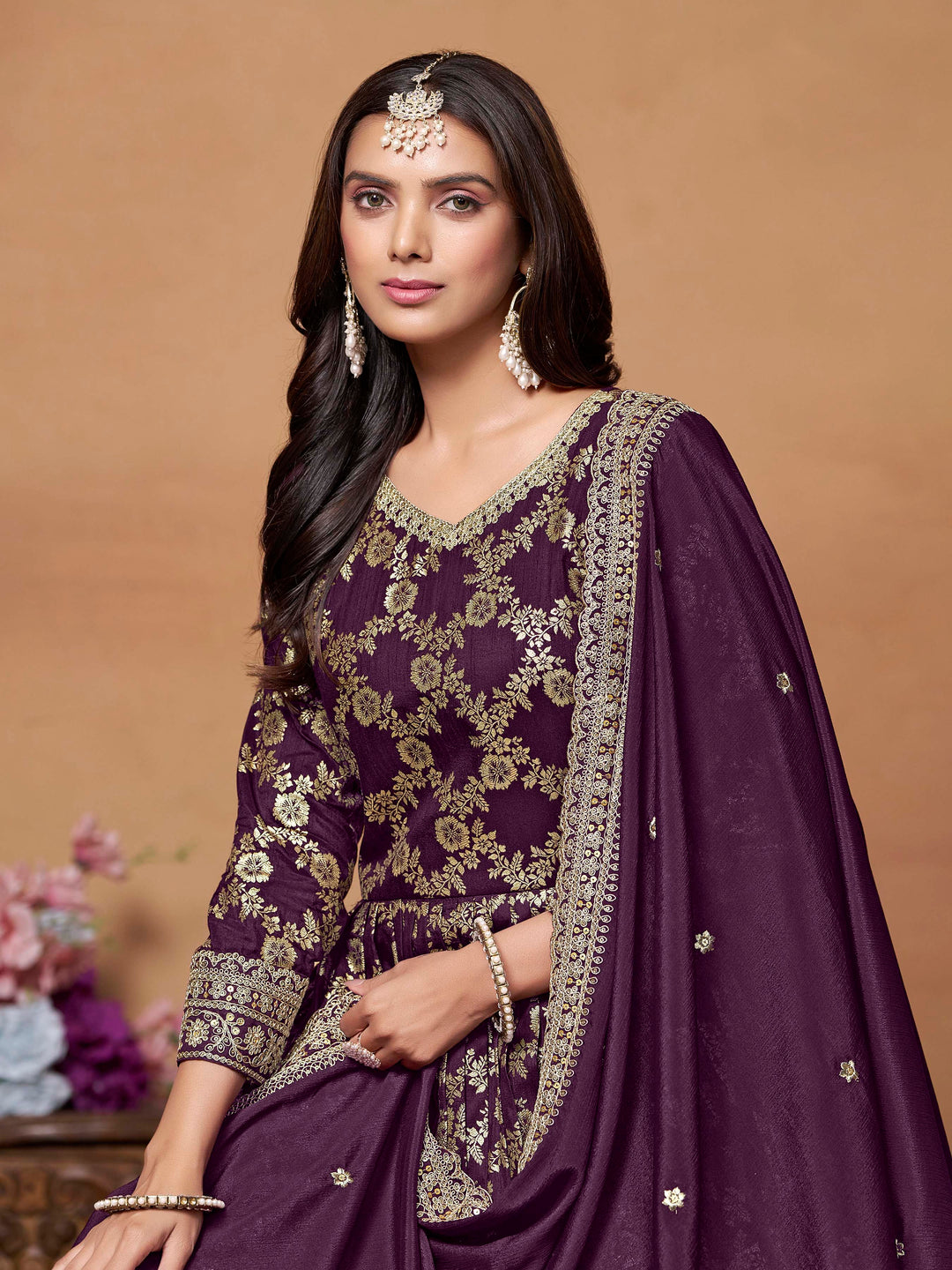 Stunning purple salwar kameez in dola jacquard with exquisite thread embroidery, ideal for special events.