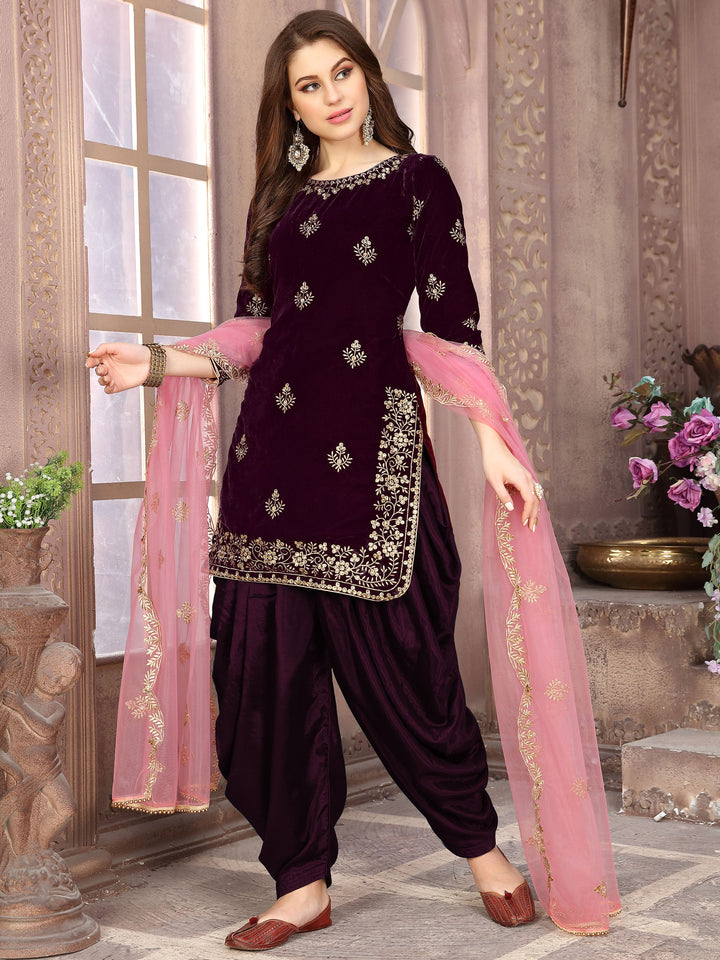 Purple velvet salwar kameez, USA women's luxurious traditional attire.