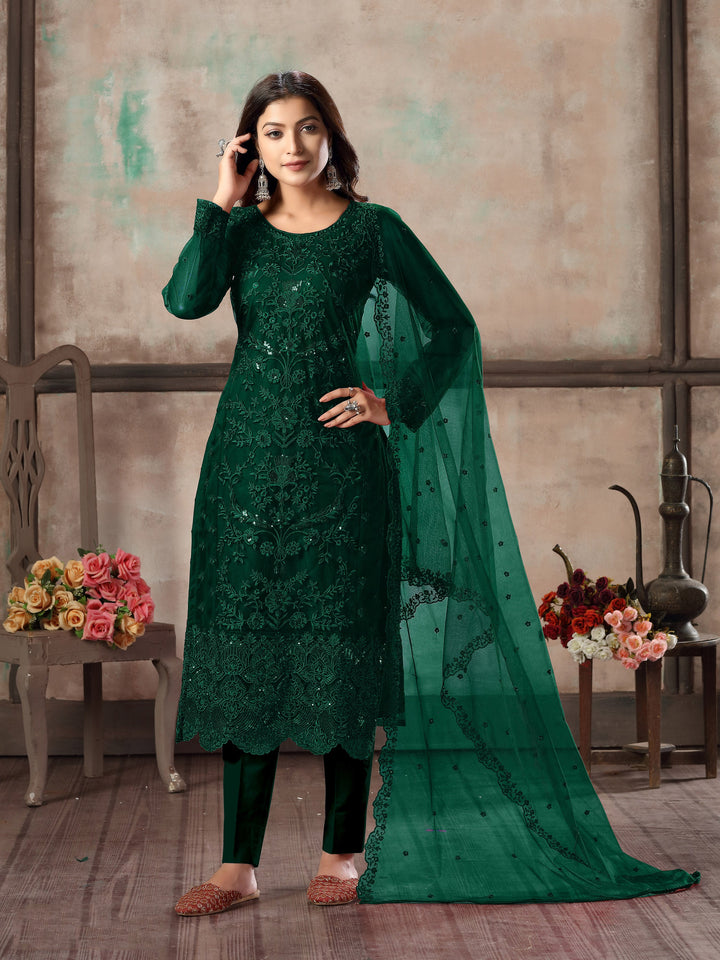 Captivating green salwar kameez set for women, a timeless piece for any occasion.