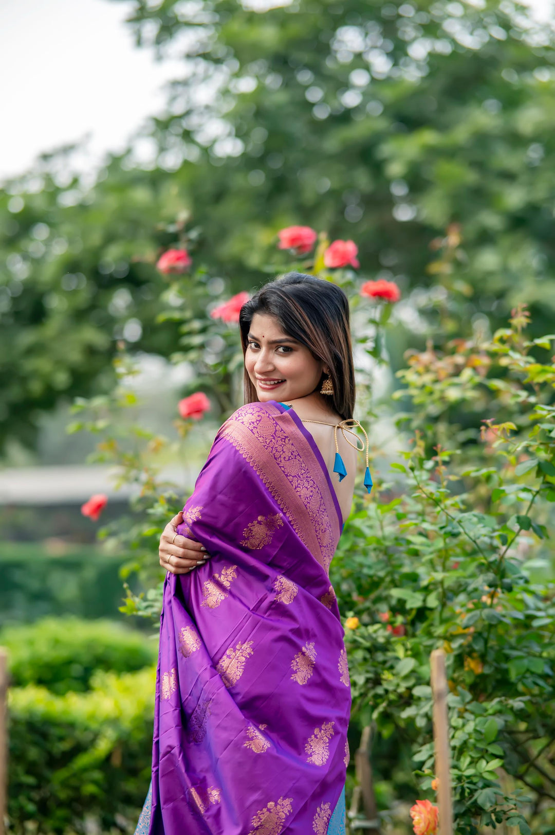 Latest Purple Indian Saadi with beautiful Banarasi Katan silk and intricate zari detailing, perfect for any celebration.