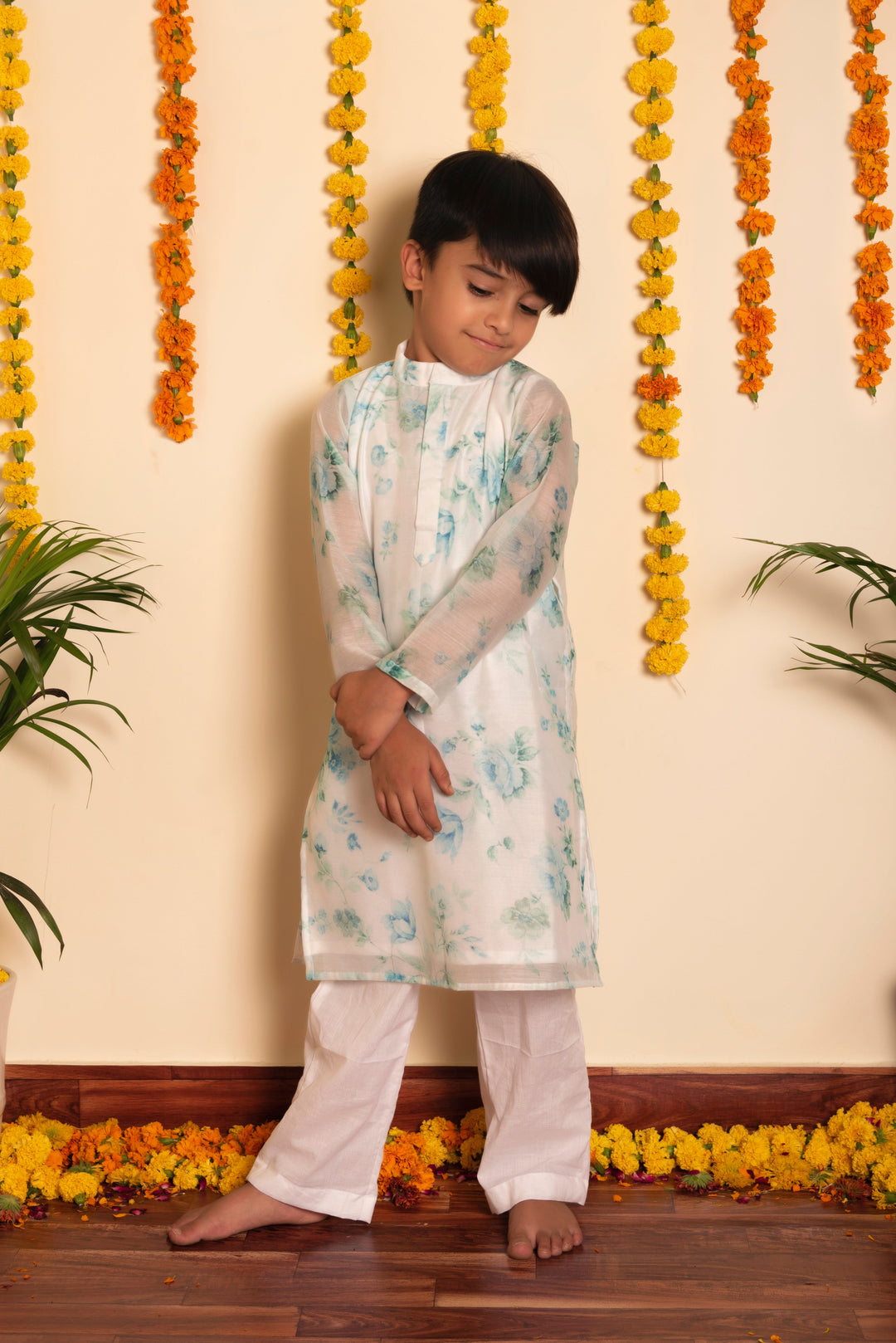 BACHPAN FALAK KURTA PANT SET - Pomcha Jaipur