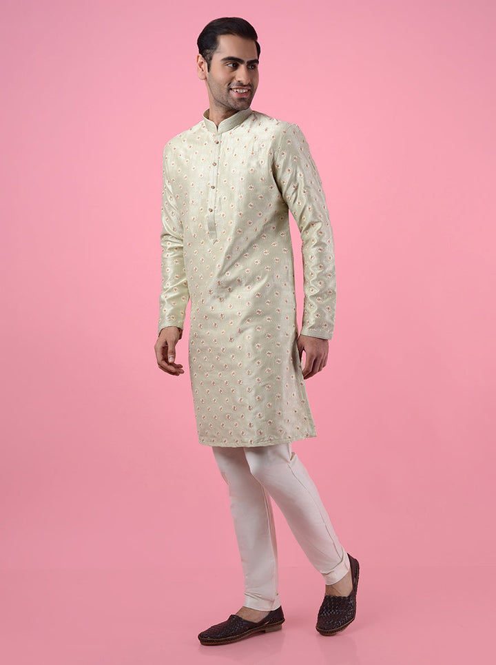 Celebrate with confidence in this elegant pista kurta pajama, designed for special occasions in the USA.