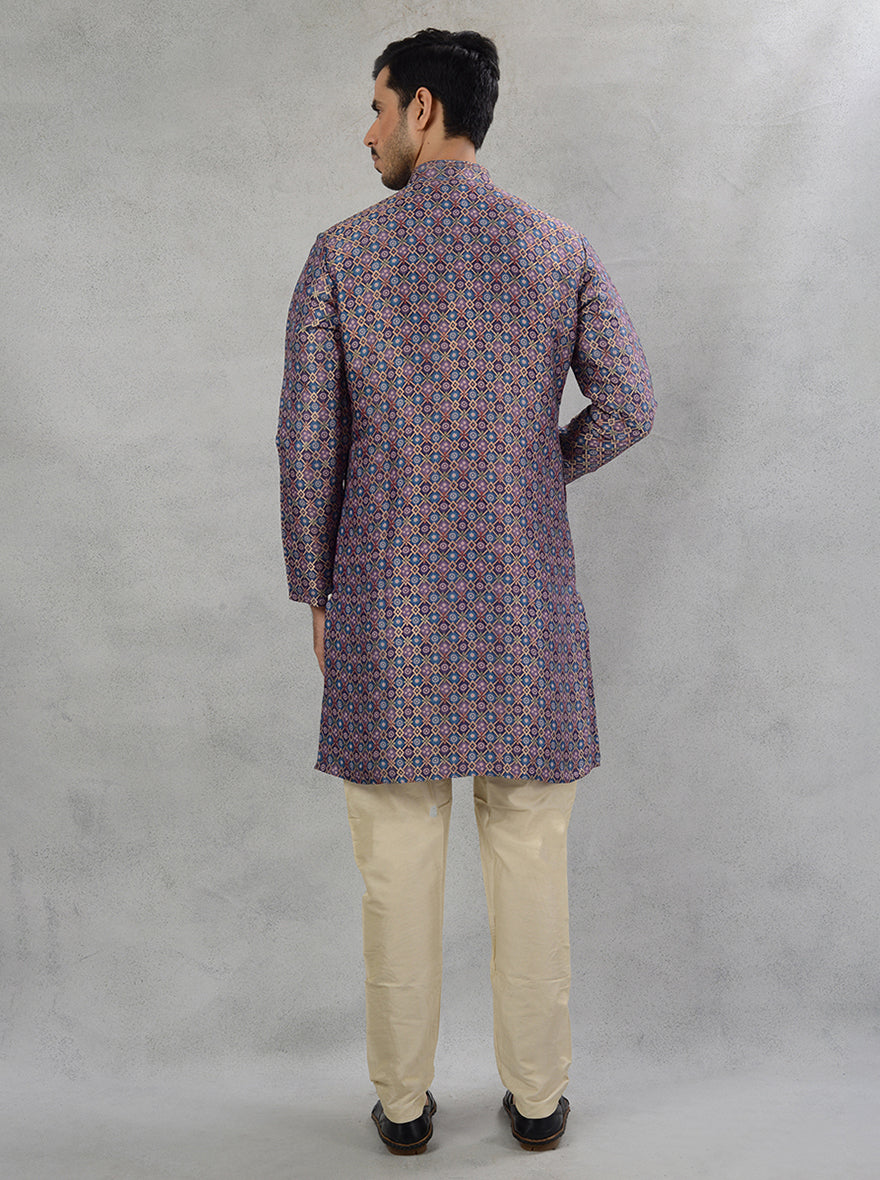 USA men’s stylish purple kurta, perfect for enhancing your festive wardrobe.