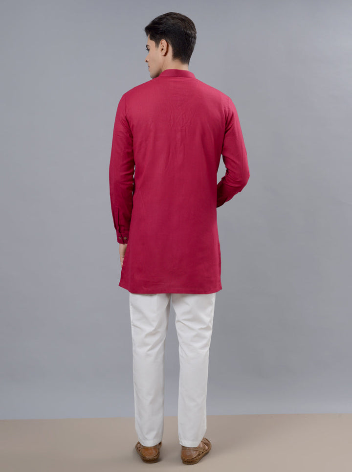 Unique pink kurta pajama designed for comfort during celebrations in the USA.