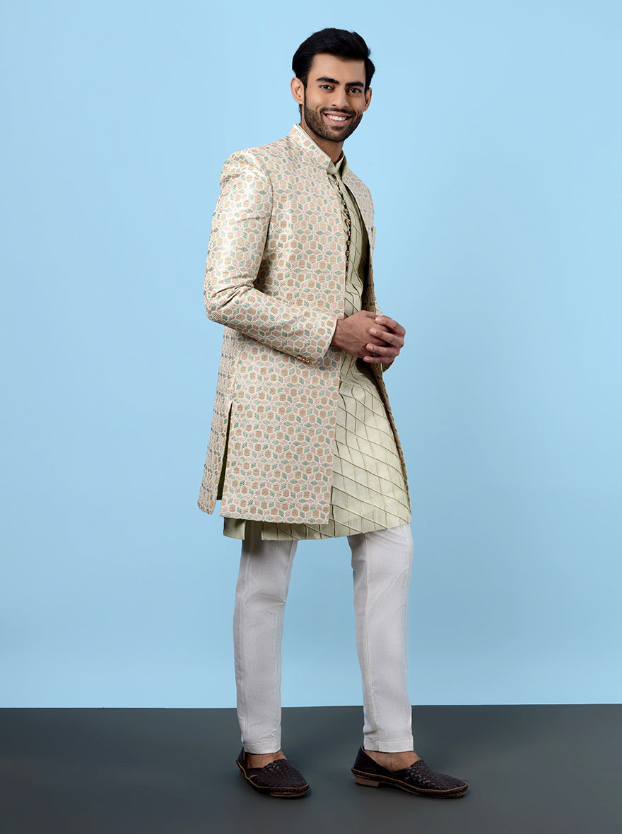 Make an impression in the USA with this stylish Pista Green Indo Western for men, perfect for festive occasions and weddings.